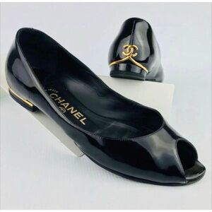 Authentic CHANEL Patent Leather Peep Toe Flats Gold CC Logo FR41 US10–10.5​